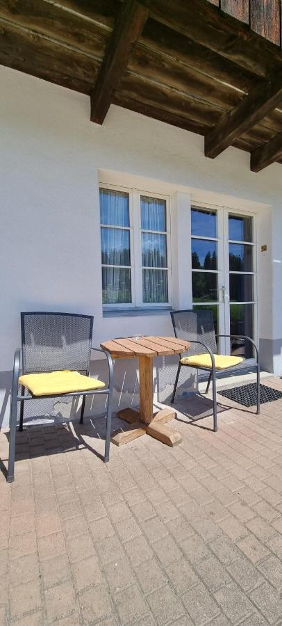 Miramont Horse Trekking Hostel Saicourt Kültér fotó