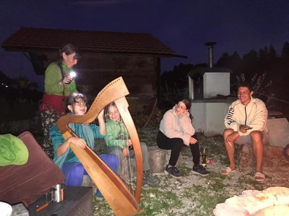 Miramont Horse Trekking Hostel Saicourt Kültér fotó