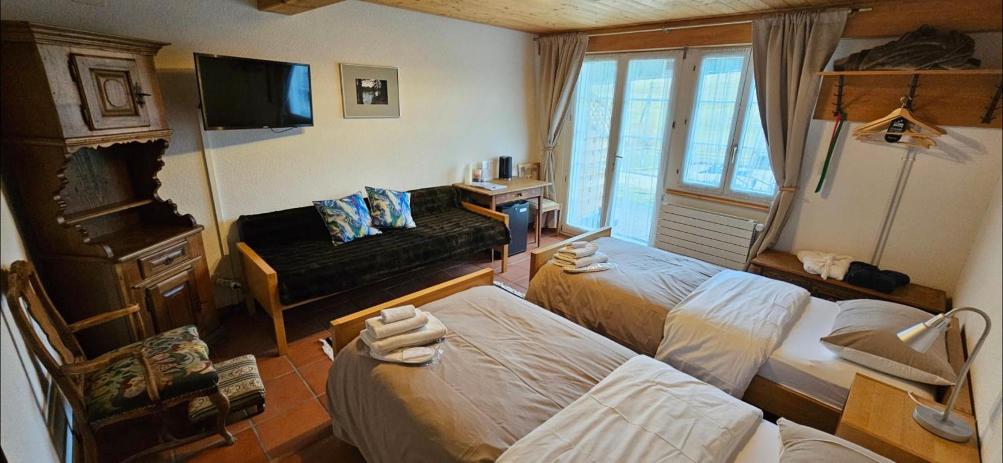 Miramont Horse Trekking Hostel Saicourt Kültér fotó